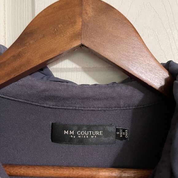 MM Couture By Miss Me Women's Gray Ruffle Button Ruched Long Sleeve Blouse Small - Picture 2 of 8